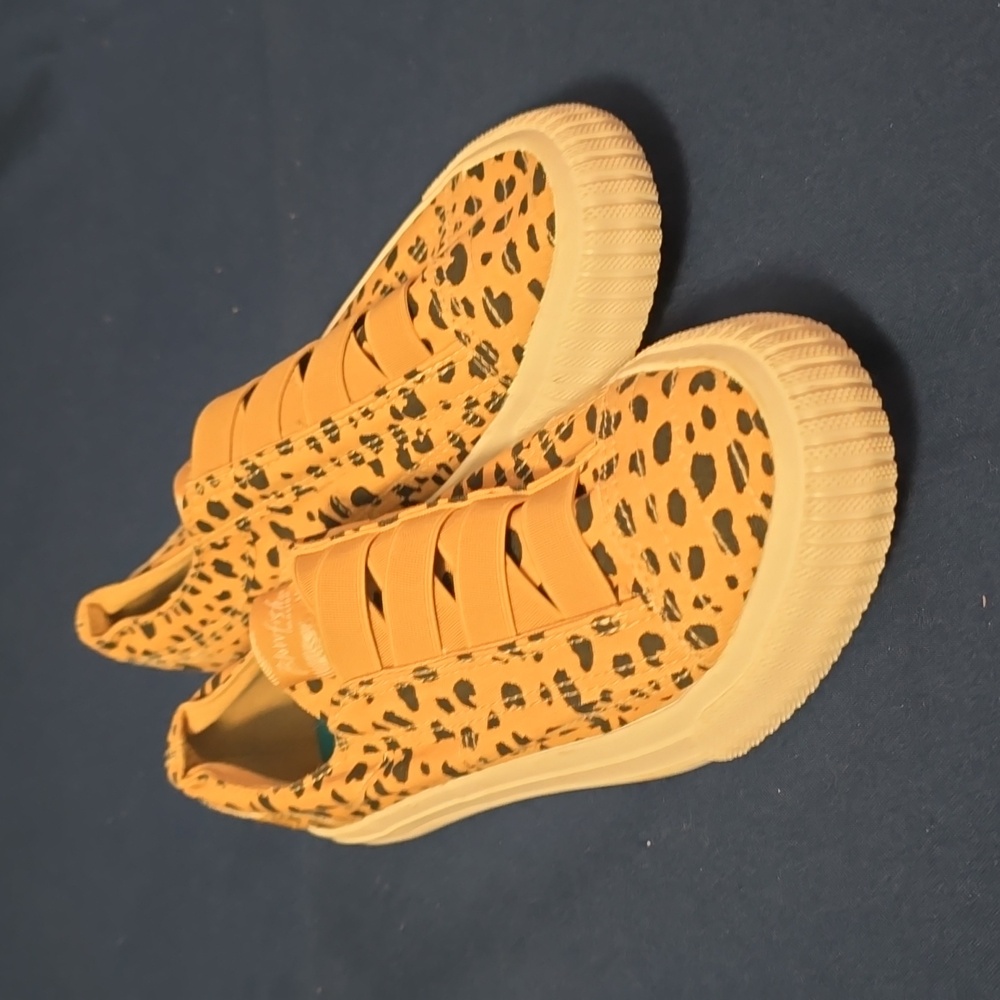 Cheetah Blowfish Sneakers